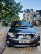 Bán xe Toyota Fortuner 2015 2.5G giá 596 Triệu - Hà Nội