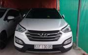 Bán xe Hyundai SantaFe 2015 2.4L 4WD giá 570 Triệu - TP HCM