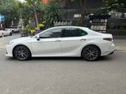 Bán xe Toyota Camry 2022 2.0Q giá 1 Tỷ 50 Triệu - TP HCM