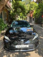 Bán xe Toyota Camry 2023 2.0Q giá 960 Triệu - Đà Nẵng