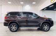 Bán xe Toyota Fortuner 2018 2.7V 4x2 AT giá 739 Triệu - TP HCM