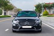 Bán xe Mercedes Benz C class C300 AMG 2016 giá 690 Triệu - TP HCM