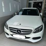 Bán xe Mercedes Benz C class 2017 C200 giá 710 Triệu - TP HCM