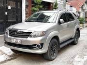 Bán xe Toyota Fortuner 2016 2.7V 4X2 AT giá 495 Triệu - TP HCM