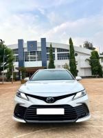 Bán xe Toyota Camry 2022 2.0Q giá 985 Triệu - Bình Phước