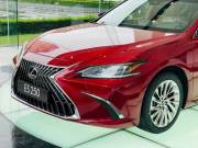Lexus ES 2025