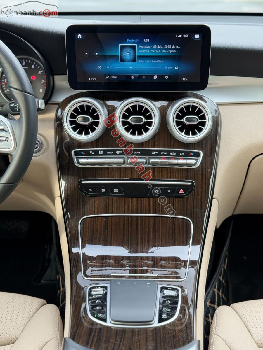 Mercedes Benz GLC 200 2020 - 999 Triệu 9