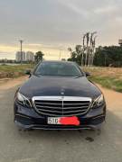 Bán xe Mercedes Benz E class 2017 E200 giá 800 Triệu - TP HCM