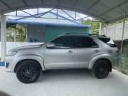 Bán xe Toyota Fortuner 2016 2.7V 4X2 AT giá 500 Triệu - TP HCM