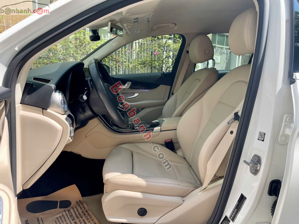 Mercedes Benz GLC 200 2020 - 1 Tỷ 99 Triệu 8