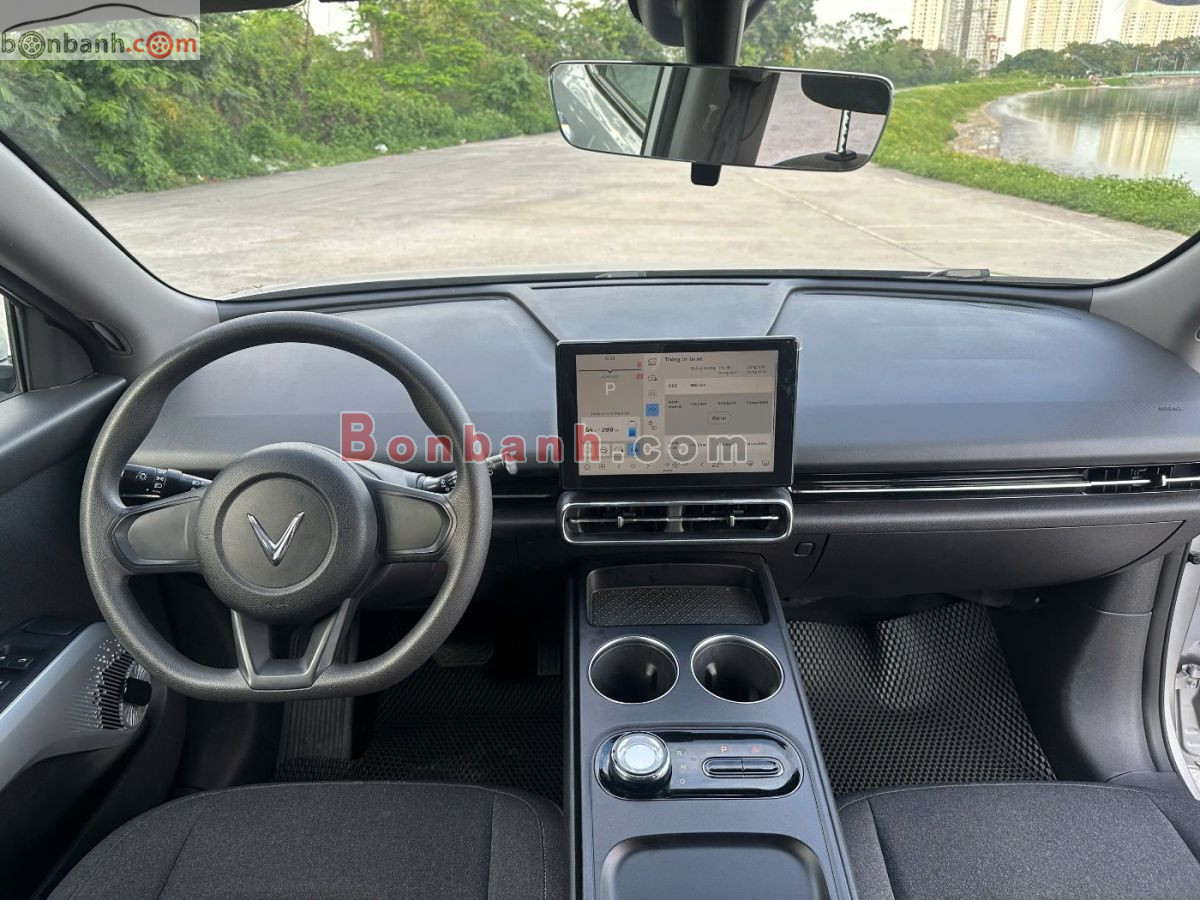 VinFast Limo Green AT 2025 - 675 Triệu 6