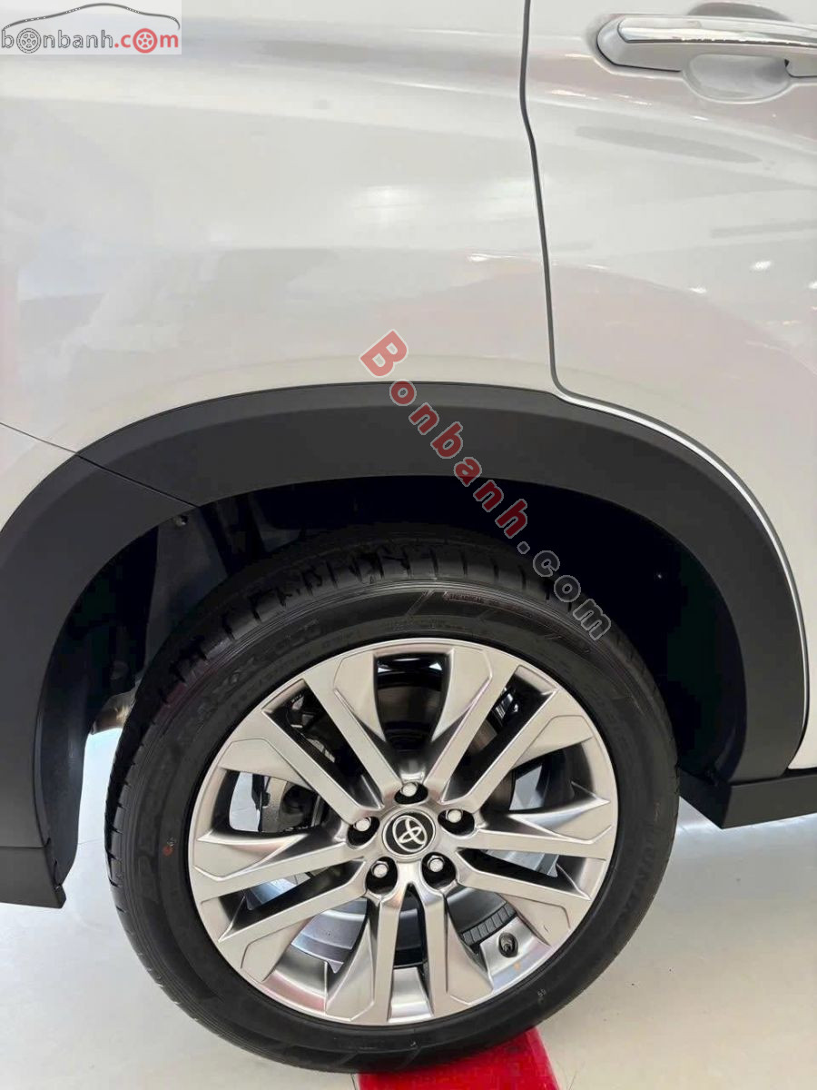 Toyota Innova Cross HEV 2.0 CVT 2026 - 921 Triệu 5