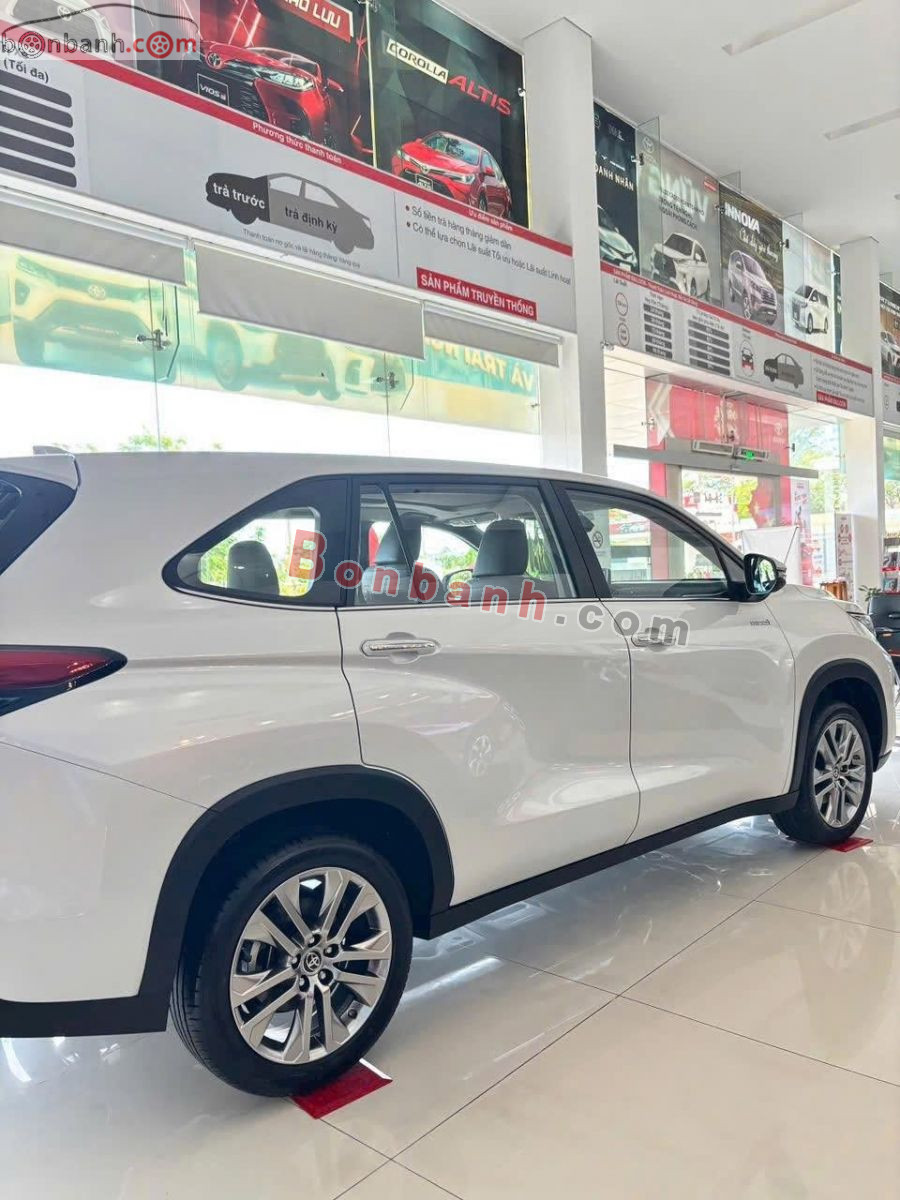 Toyota Innova Cross HEV 2.0 CVT 2026 - 921 Triệu 2