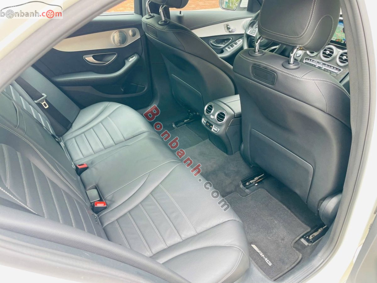 Mercedes Benz C class C300 AMG 2017 - 739 Triệu 10
