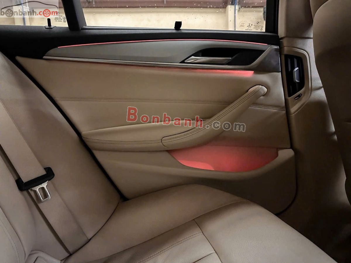 BMW 5 Series 520i 2018 - 888 Triệu 10