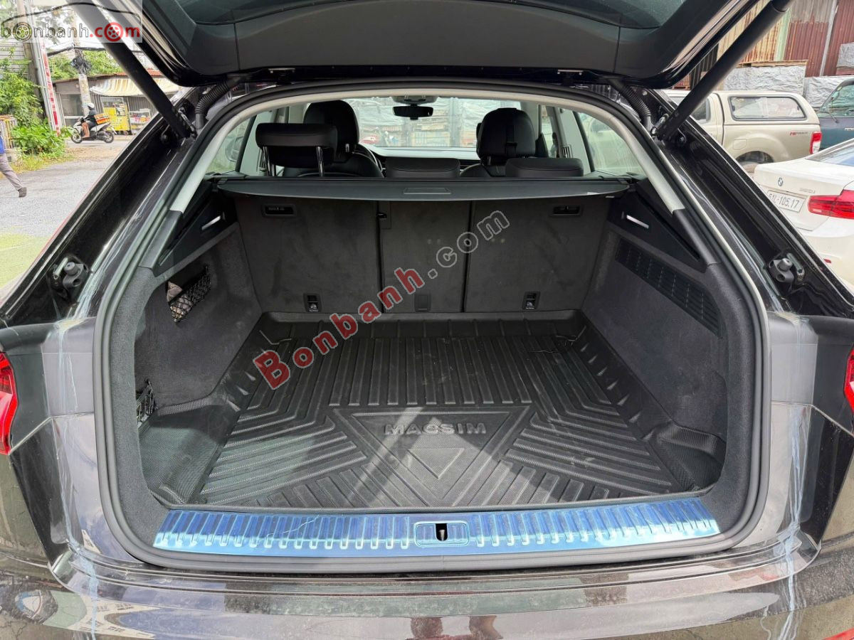 Audi Q8 55 TFSI S-Line Quattro 2023 - 2 Tỷ 839 Triệu 9