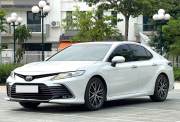 Bán xe Toyota Camry 2024 2.0Q giá 1 Tỷ 130 Triệu - Hà Nội