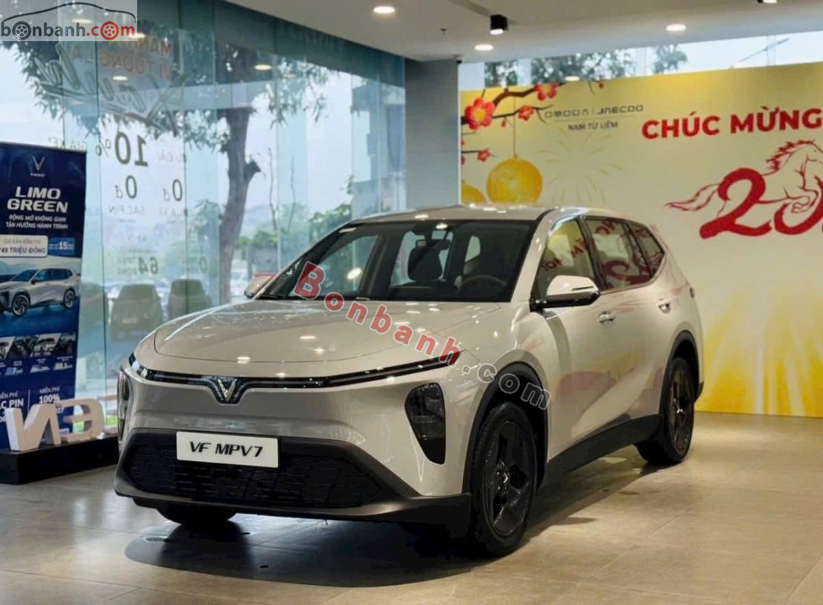 VinFast VF MPV 7 AT 2026 - 670 Triệu