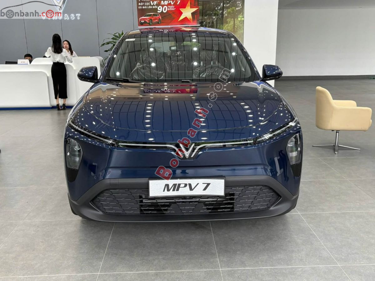 VinFast VF MPV 7 AT 2026 - 670 Triệu 2