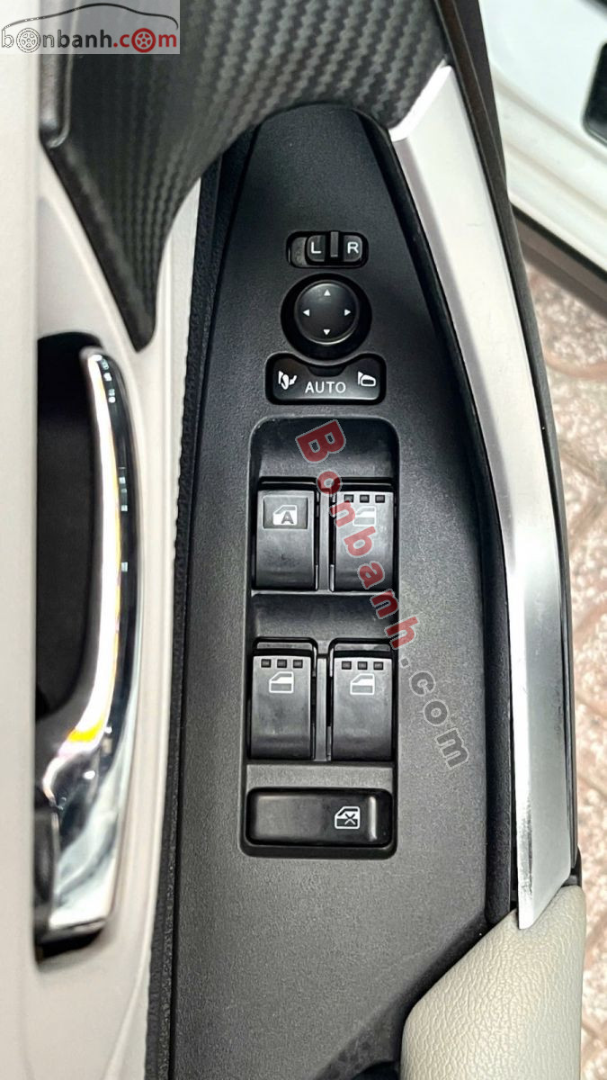 Toyota Veloz Cross Top 1.5 CVT 2023 - 495 Triệu 8