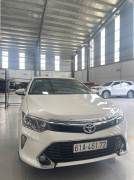 Bán xe Toyota Camry 2.0E 2018 giá 620 Triệu - Bình Dương