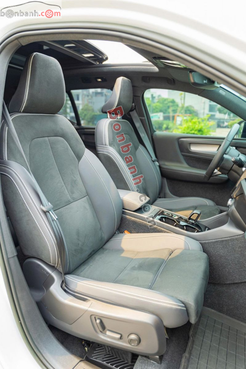 Volvo XC40 Ultimate B5 AWD 2023 - 1 Tỷ 289 Triệu 9