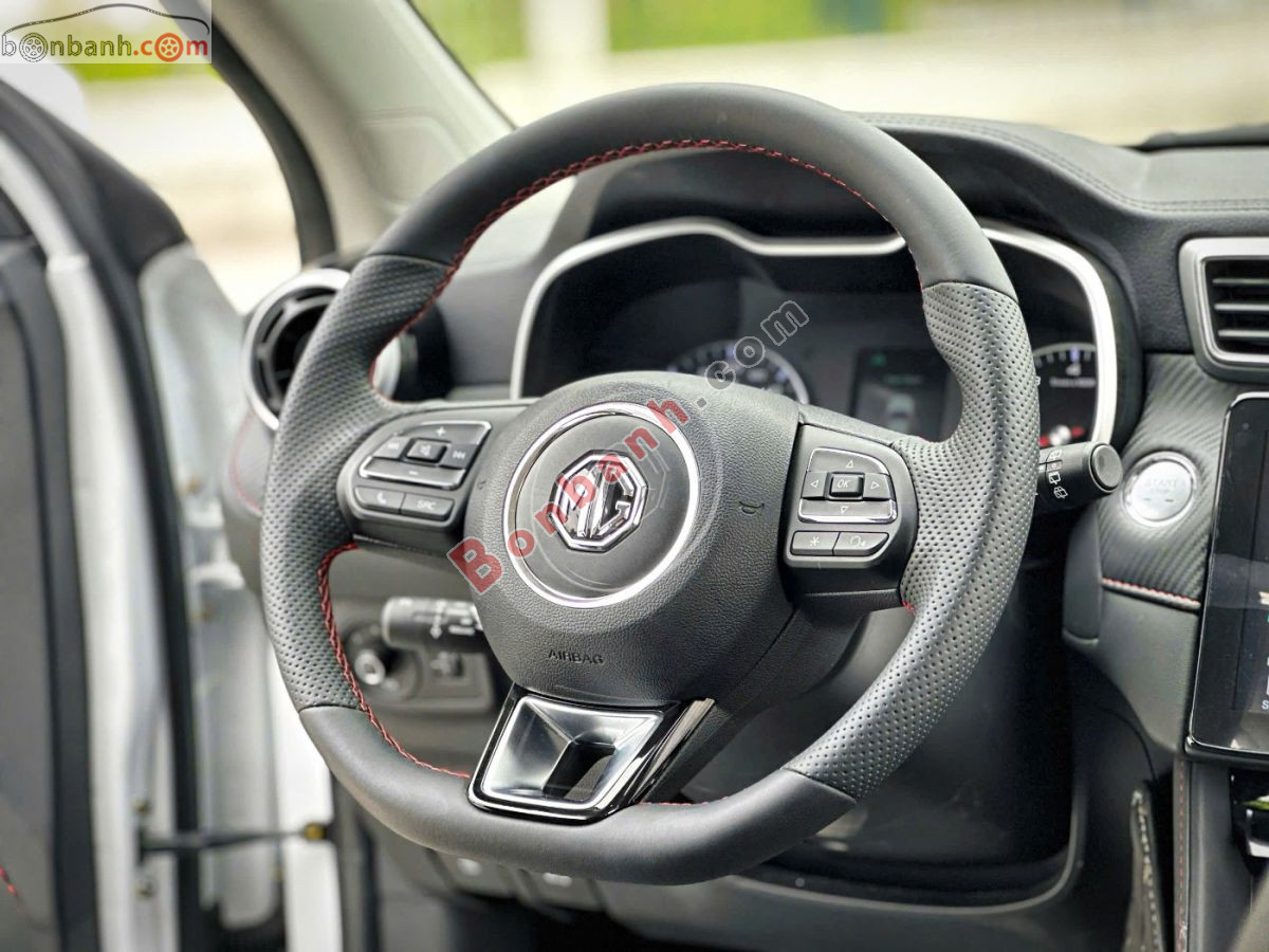 MG ZS Standard 1.5 AT 2WD 2025 - 469 Triệu 8