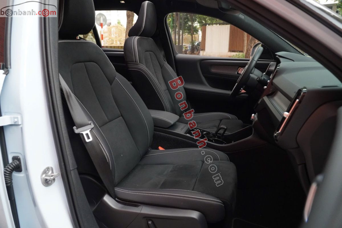 Volvo XC40 Ultimate B5 AWD 2024 - 1 Tỷ 539 Triệu 7