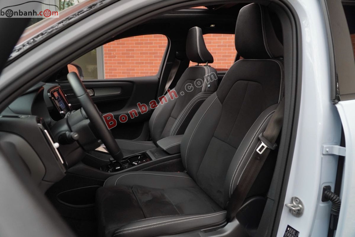 Volvo XC40 Ultimate B5 AWD 2024 - 1 Tỷ 539 Triệu 6