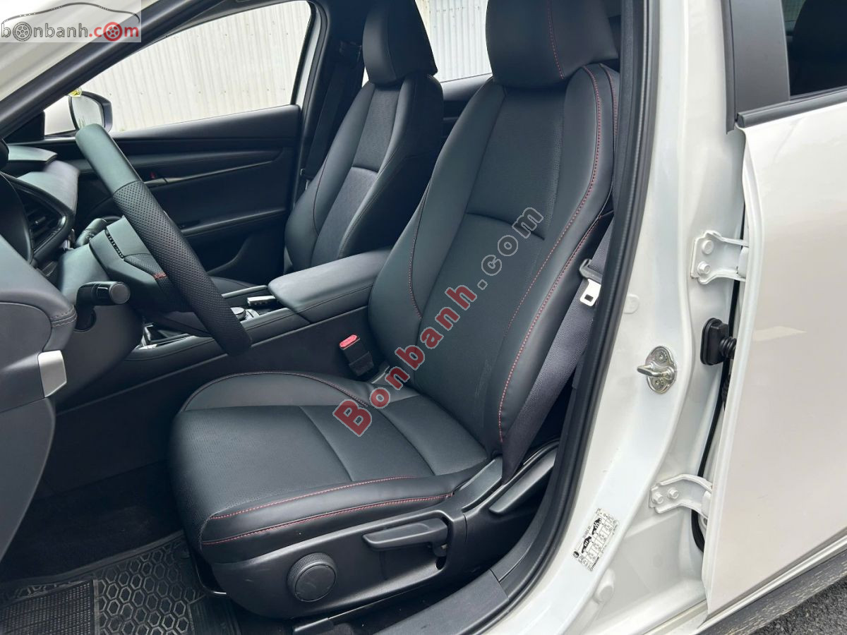 Mazda 3 1.5L Deluxe 2022 - 495 Triệu 8