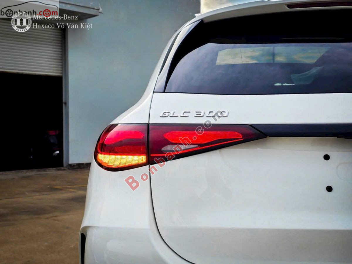 Mercedes Benz GLC 300 4Matic 2026 - 2 Tỷ 459 Triệu 4