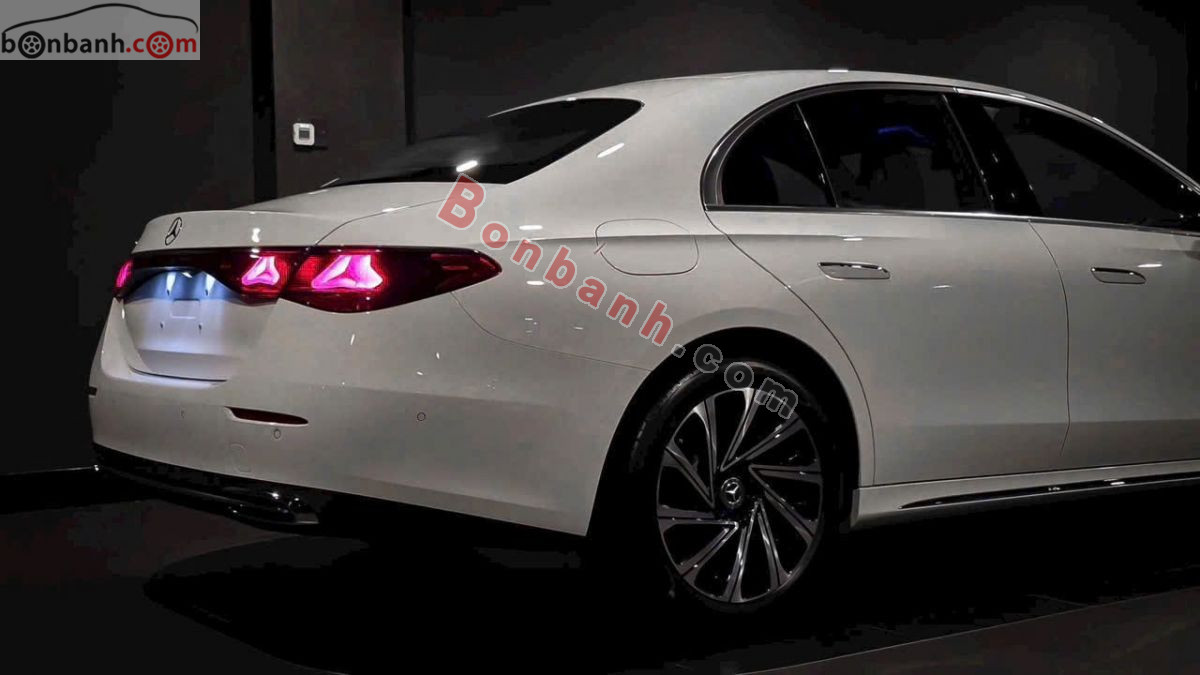 Mercedes Benz E class E200 Exclusive 2026 - 2 Tỷ 600 Triệu 4