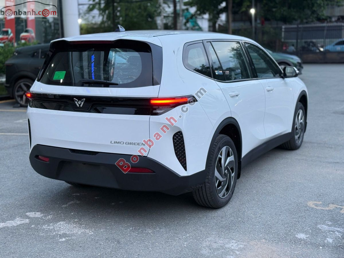 VinFast Limo Green AT 2026 - 624 Triệu 4