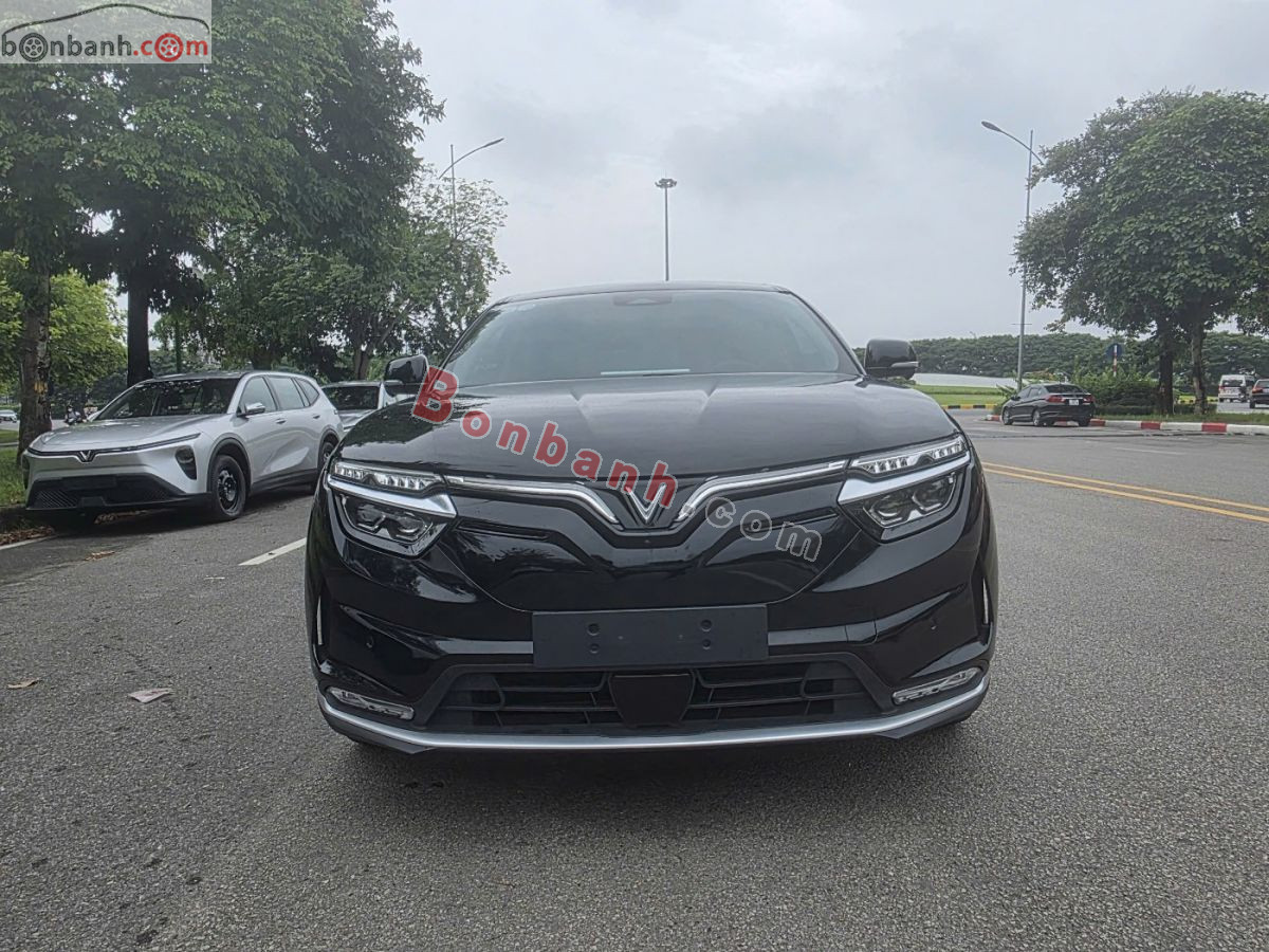 VinFast VF8 Eco AWD 2023 - 625 Triệu