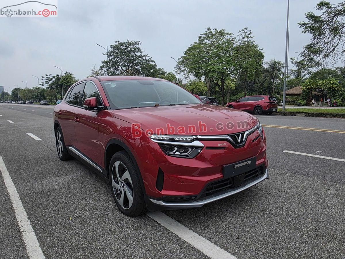 VinFast VF8 Eco AWD 2023 - 620 Triệu 4