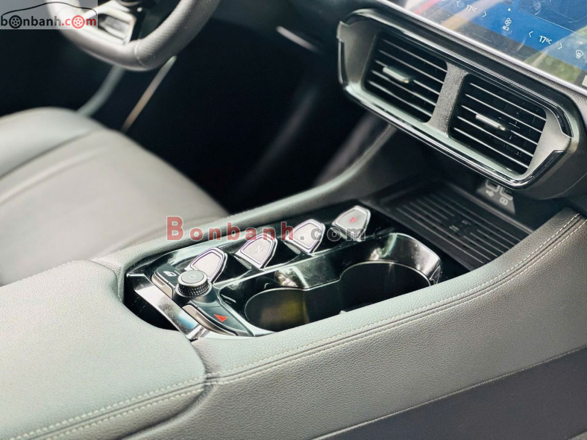VinFast VF8 Eco AWD 2024 - 650 Triệu 7