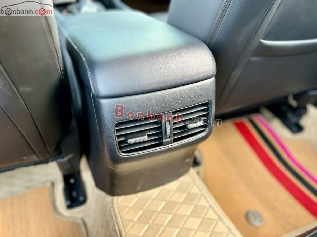 Mazda 3 1.5L Luxury 2025 - 590 Triệu 10