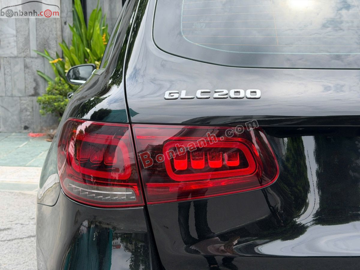 Mercedes Benz GLC 200 2020 - 1 Tỷ 19 Triệu 2