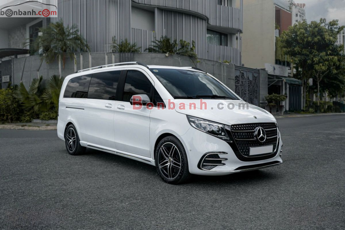 Mercedes Benz V class V300 AMG 2026 - 3 Tỷ 879 Triệu 2