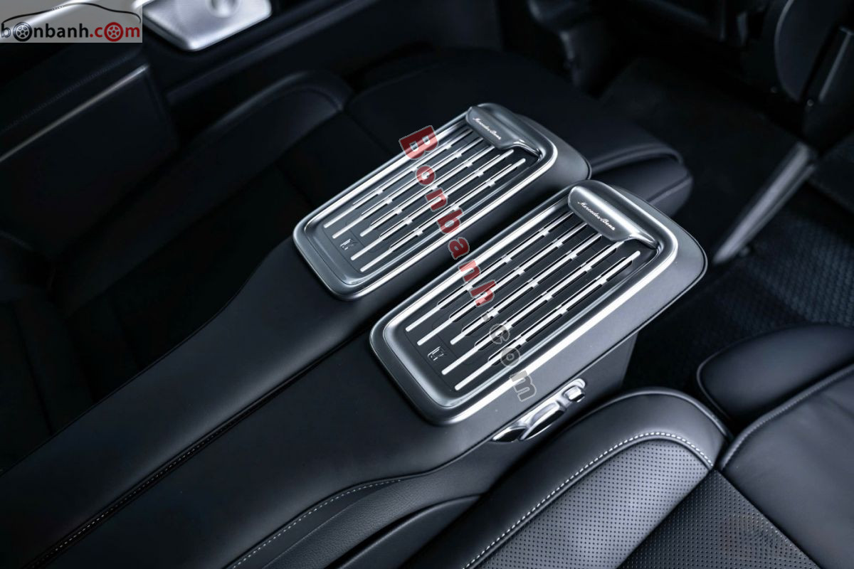 Mercedes Benz V class V300 AMG 2026 - 3 Tỷ 879 Triệu 9