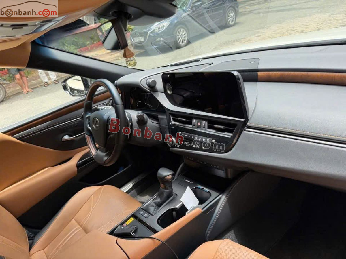 Lexus ES 300h 2025 - 2 Tỷ 790 Triệu 4
