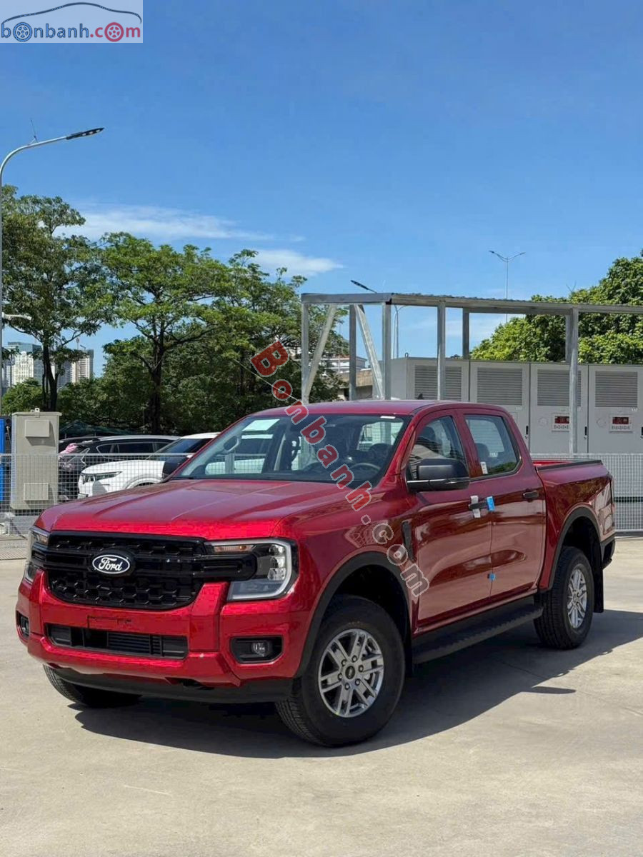 Ford Ranger XLS 2.0L 4x4 AT 2026 - 716 Triệu