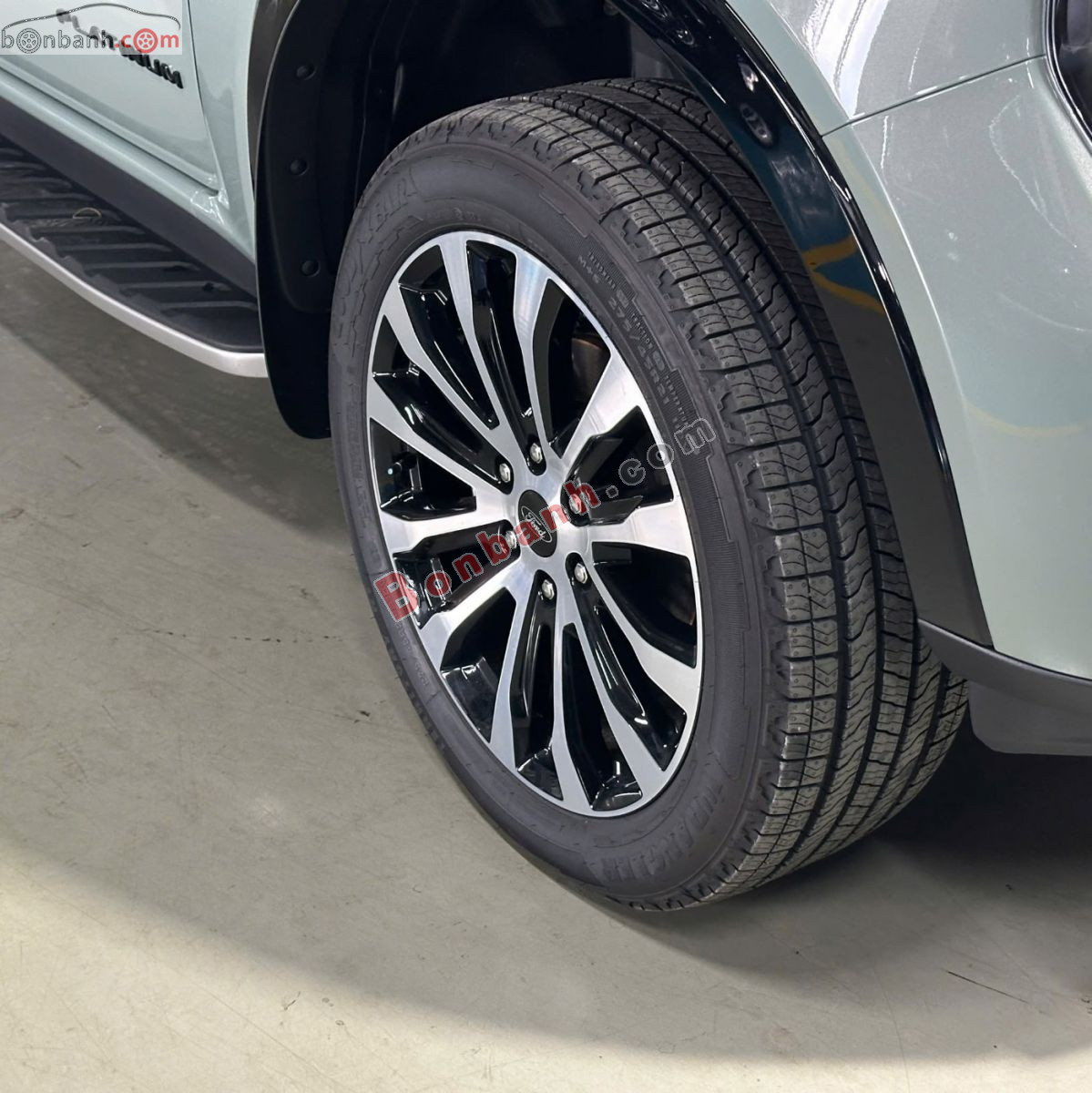 Ford Everest Platinum+ 2.3L 4x4 AT 2026 - 1 Tỷ 629 Triệu 6