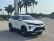 Bán xe Toyota Fortuner 2021 2.4G 4x2 AT Legender giá 929 Triệu - Hà Nội