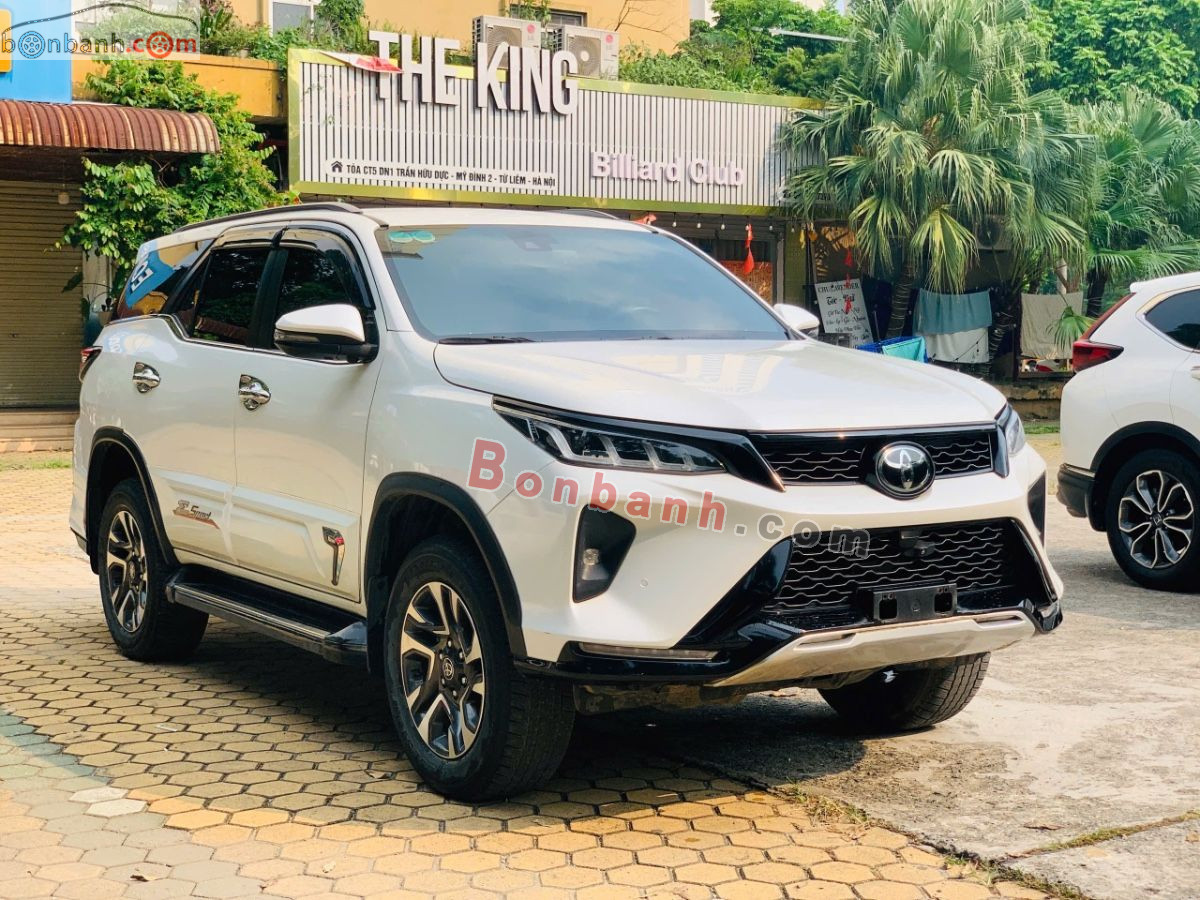 Toyota Fortuner 2.8V 4x4 AT Legender 2021 - 1 Tỷ 60 Triệu
