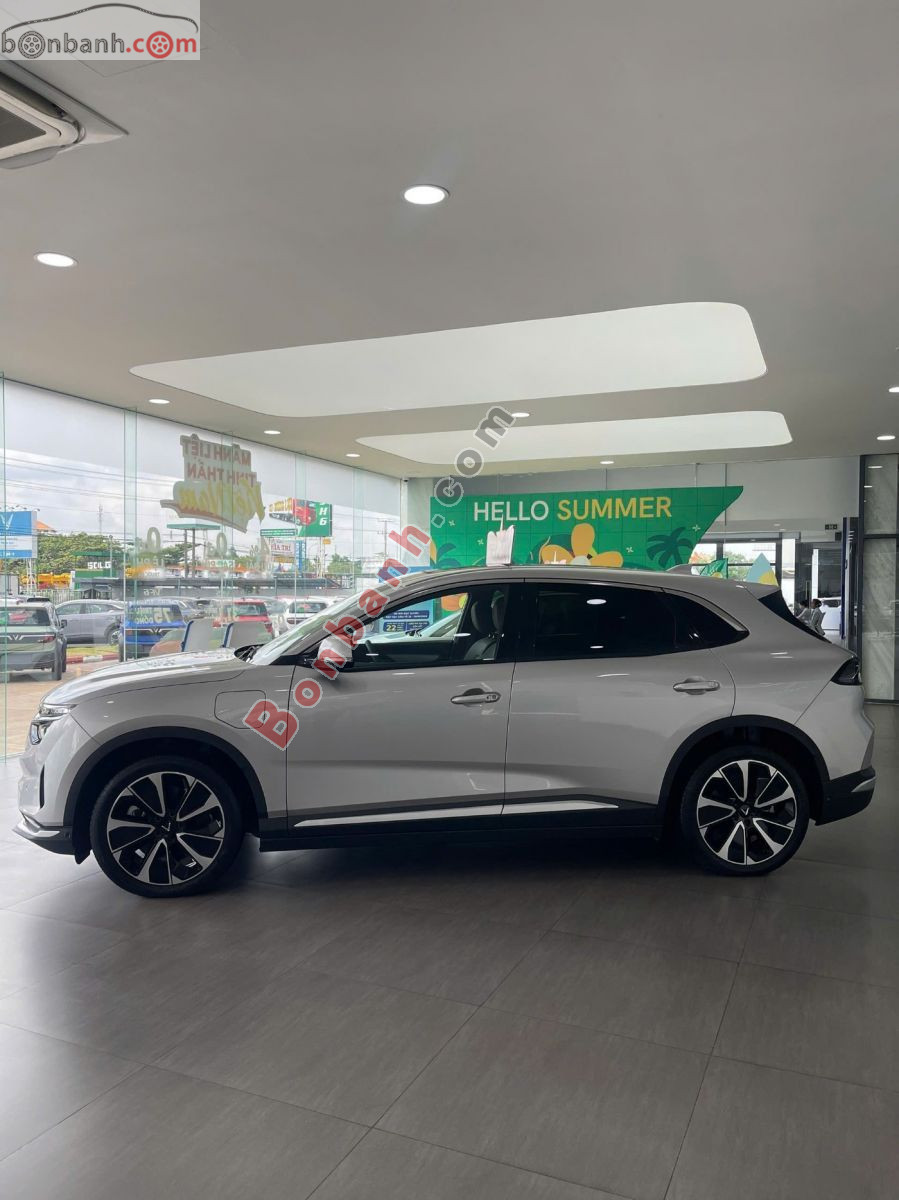 VinFast VF8 Plus AWD 2026 - 939 Triệu 4