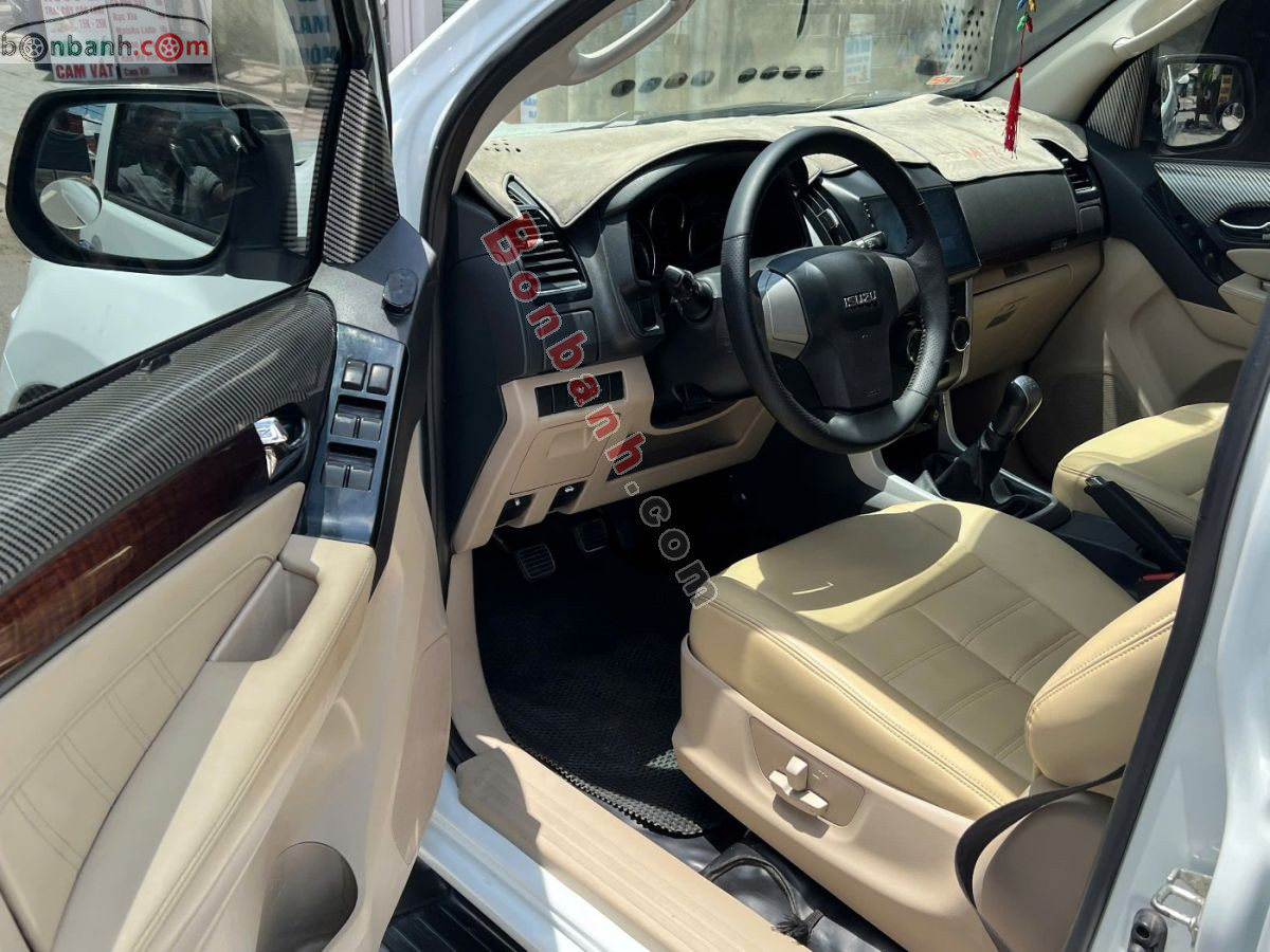 Isuzu MU-X 1.9 4X2 MT 2019 - 395 Triệu 7