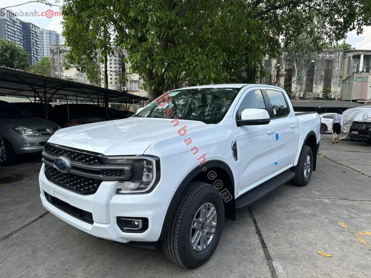 Ford Ranger XLS 2.0L 4x4 AT 2026 - 686 Triệu 2