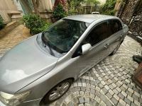 Bán xe Toyota Corolla altis 2009 2.0V giá 240 Triệu - Nghệ An