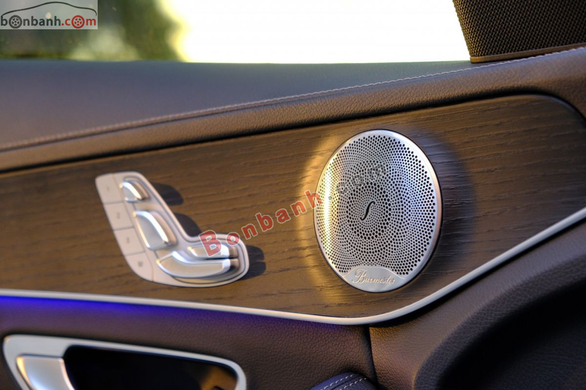 Mercedes Benz C class C300 AMG 2020 - 1 Tỷ 39 Triệu 7